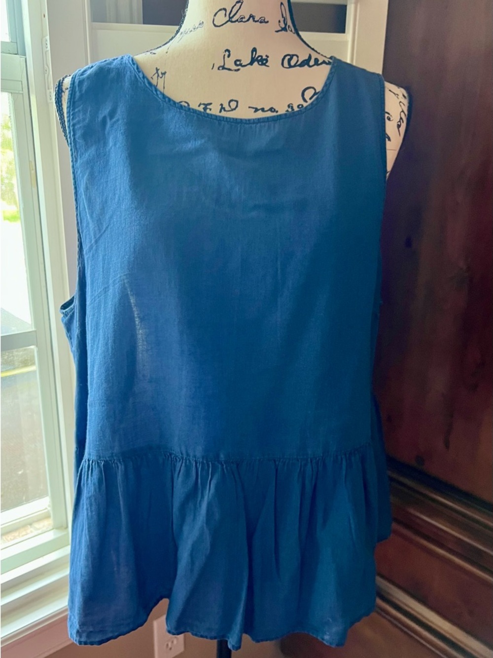 GAP Blue Sleeveless Peplum Tank